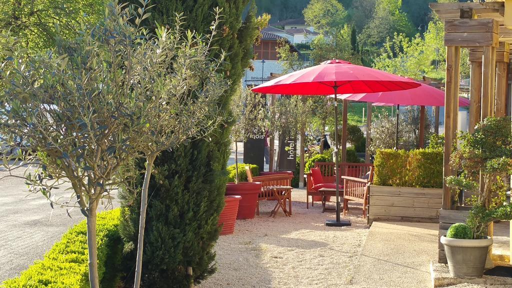 Le Vinois Hotel Caillac Exterior foto